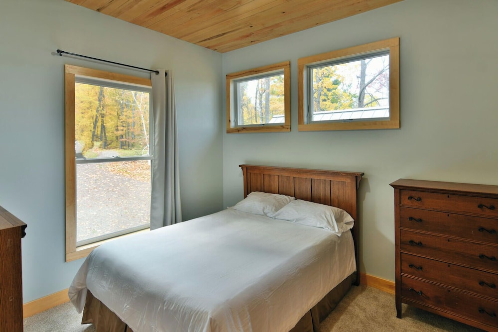 Cabin, Multiple Beds, Kitchen photo 1