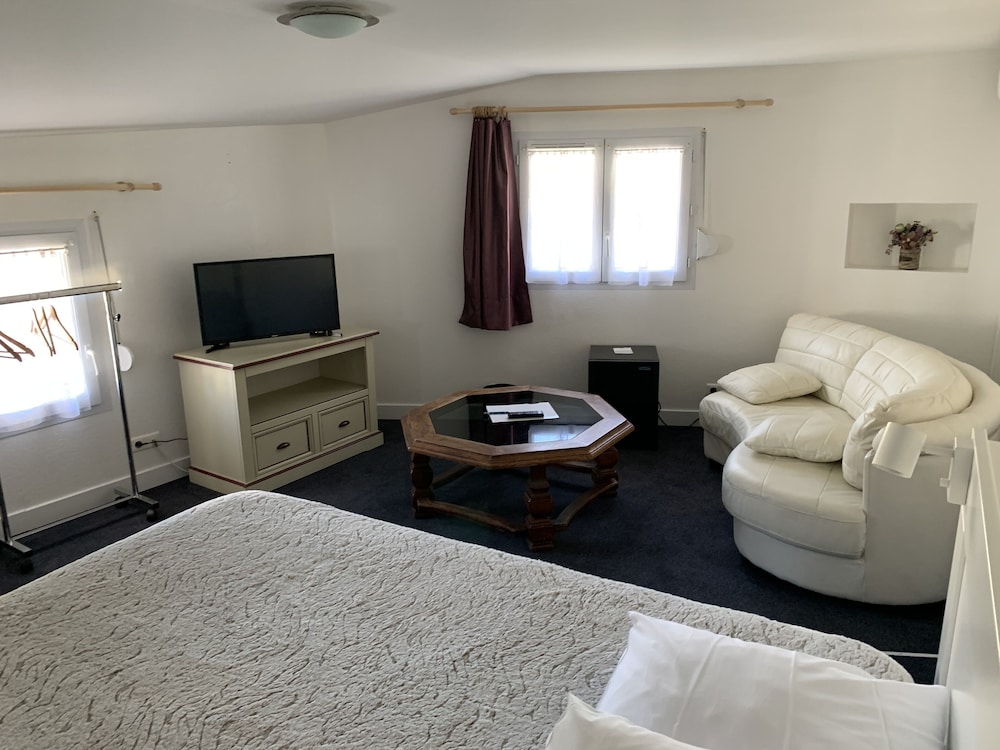 Double Room, 1 Double Bed photo 1