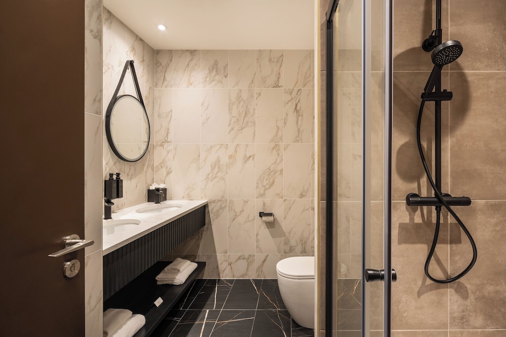 Deluxe Room, Accessible photo 3