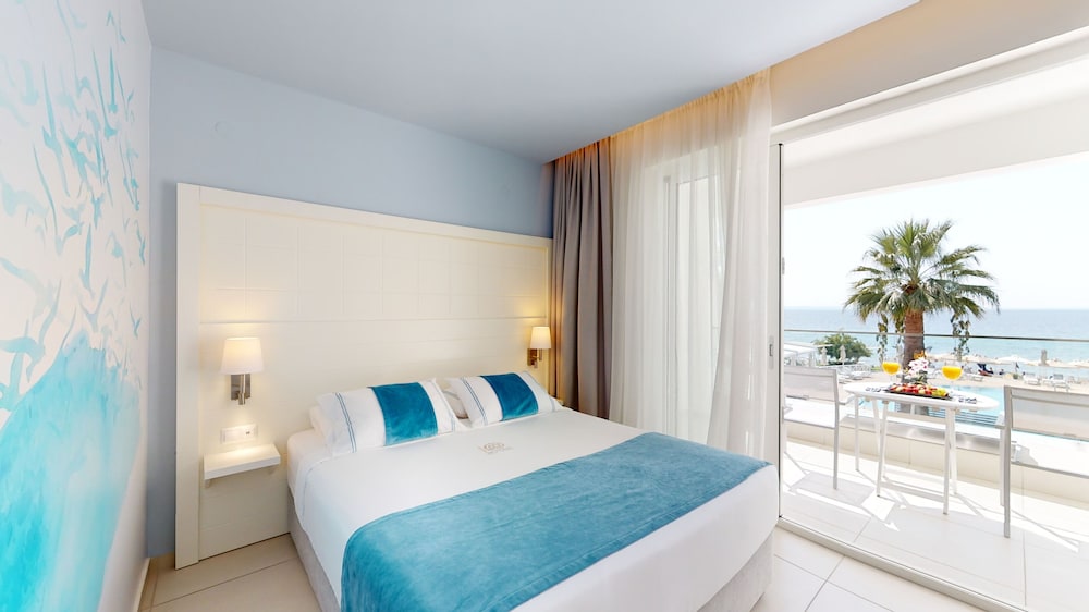 Superior Room, Sea View photo 3