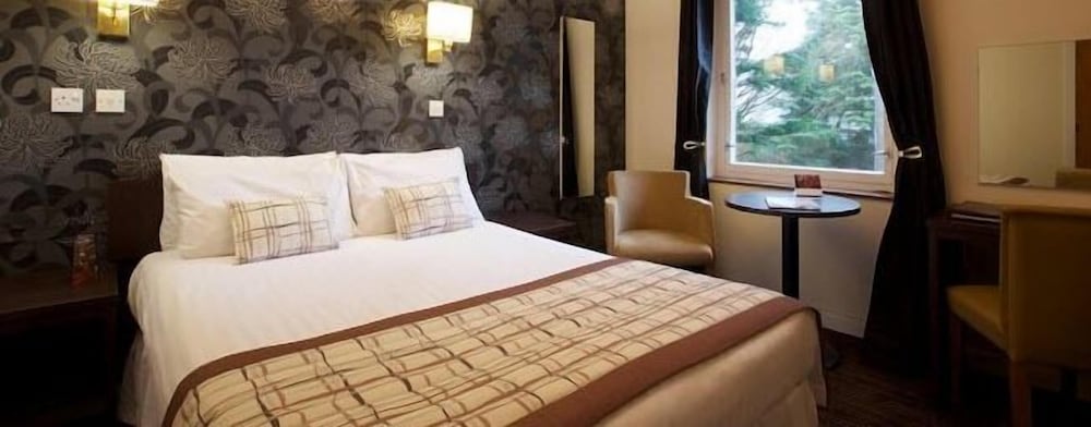 Double Room - Photo 10