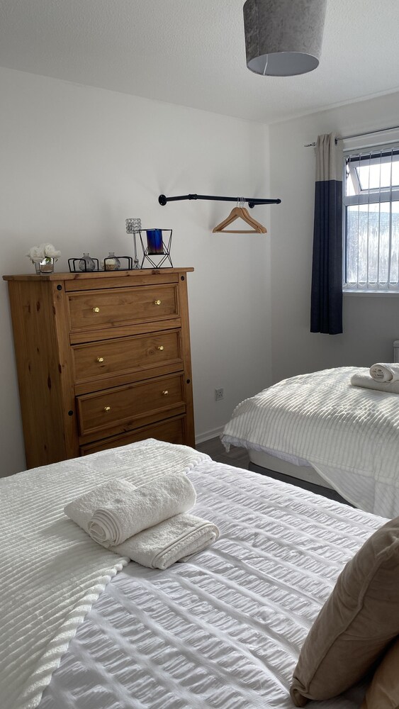 Bv Luxury Spacious 3 Bedroom House At Isaac Close, Photo 17