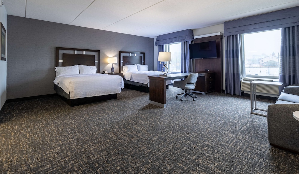Suite, 2 Queen Beds, Non Smoking - Photo 1