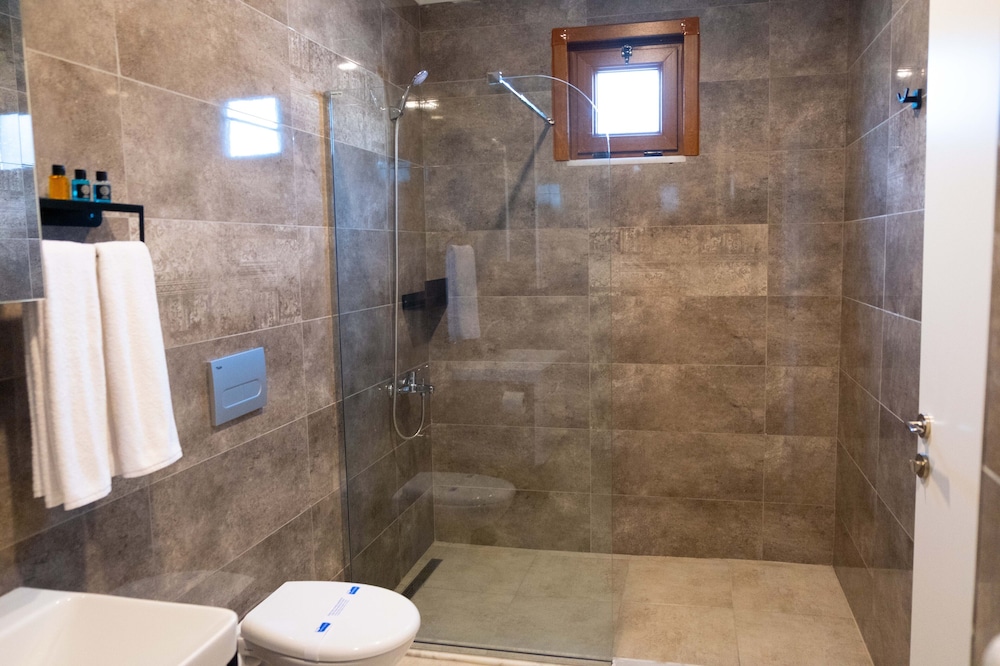 Standard Twin Room, 1 Bedroom - Photo 4