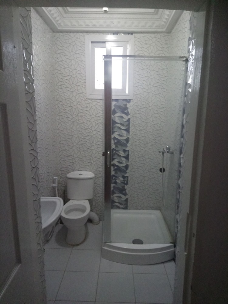 Apartment photo 2