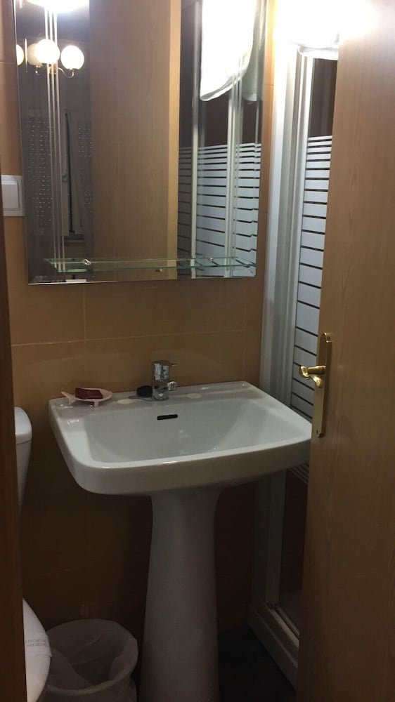 Double Room Single Use photo 3