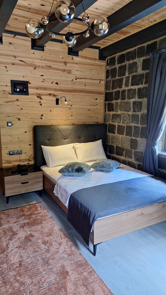 Basic Double Room photo 1