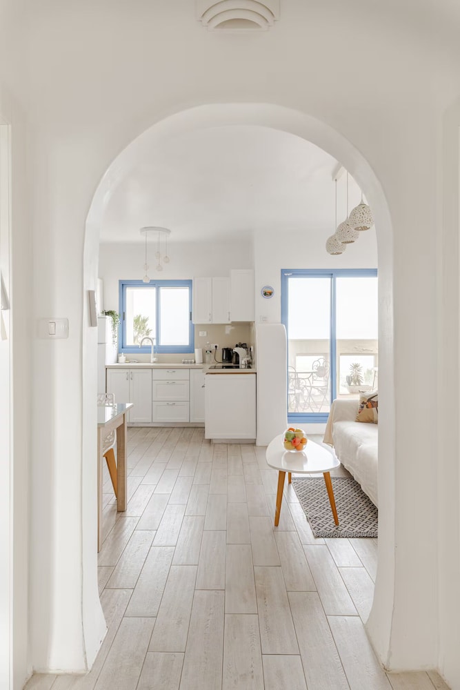 Family Apartment, 2 Bedrooms, Balcony, Sea View