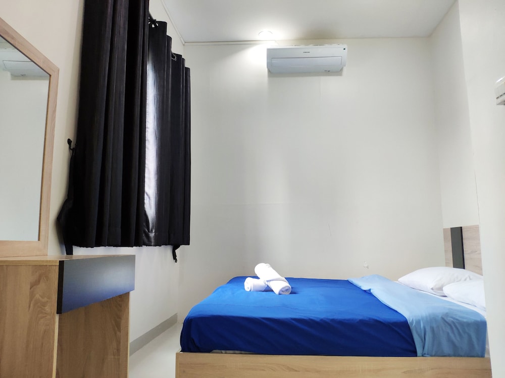 Double Room, Shared Bathroom photo 3