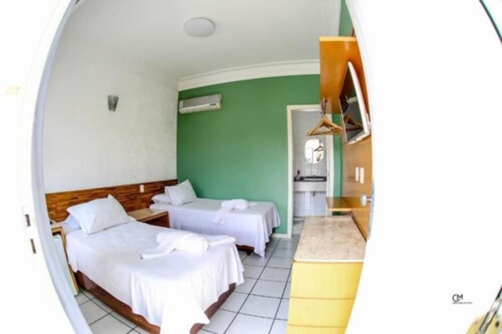 Standard Single Room - Photo 11