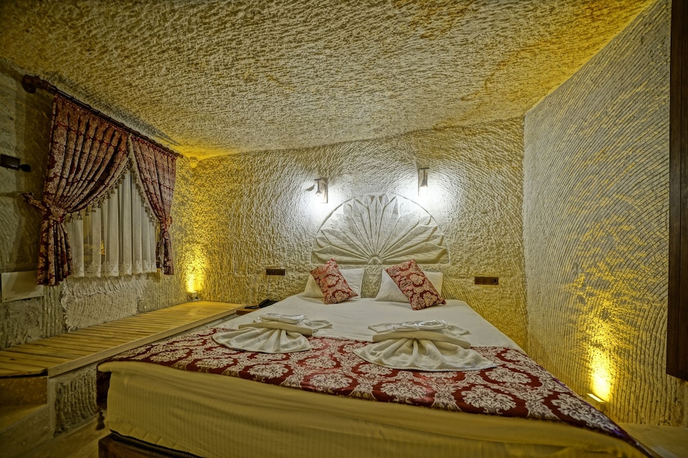 Luxury Suite