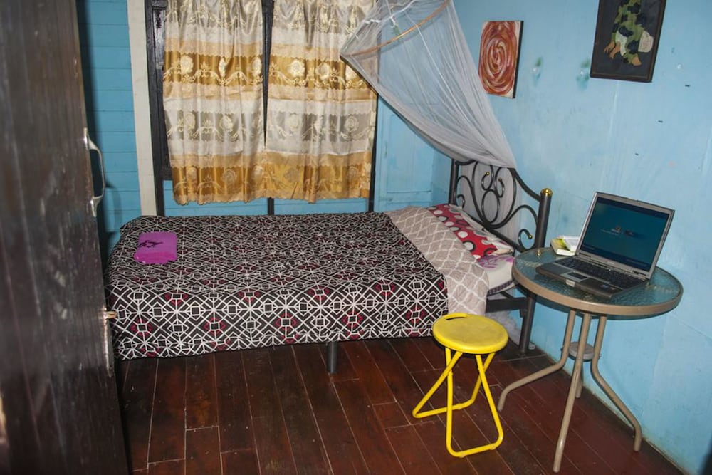 Double Room with Shared Bathroom photo 1