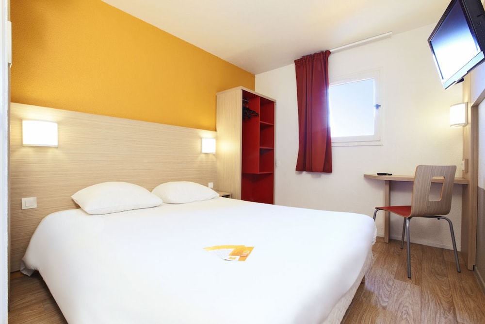Double Room - Photo 6
