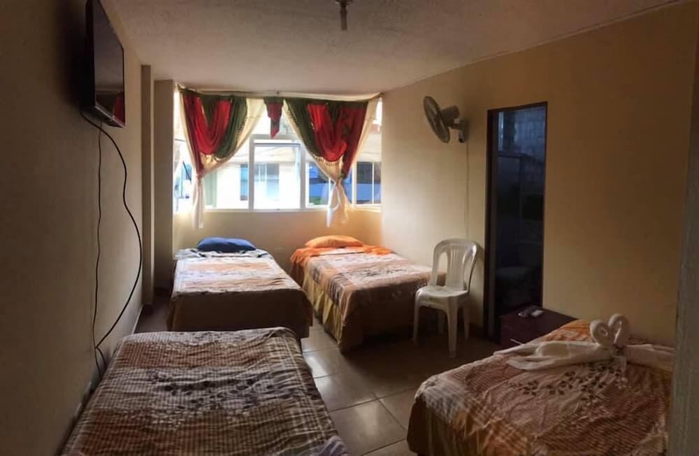 Family Quadruple Room photo 1