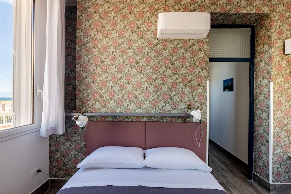 Double Room (5 - S. Elia) photo 3