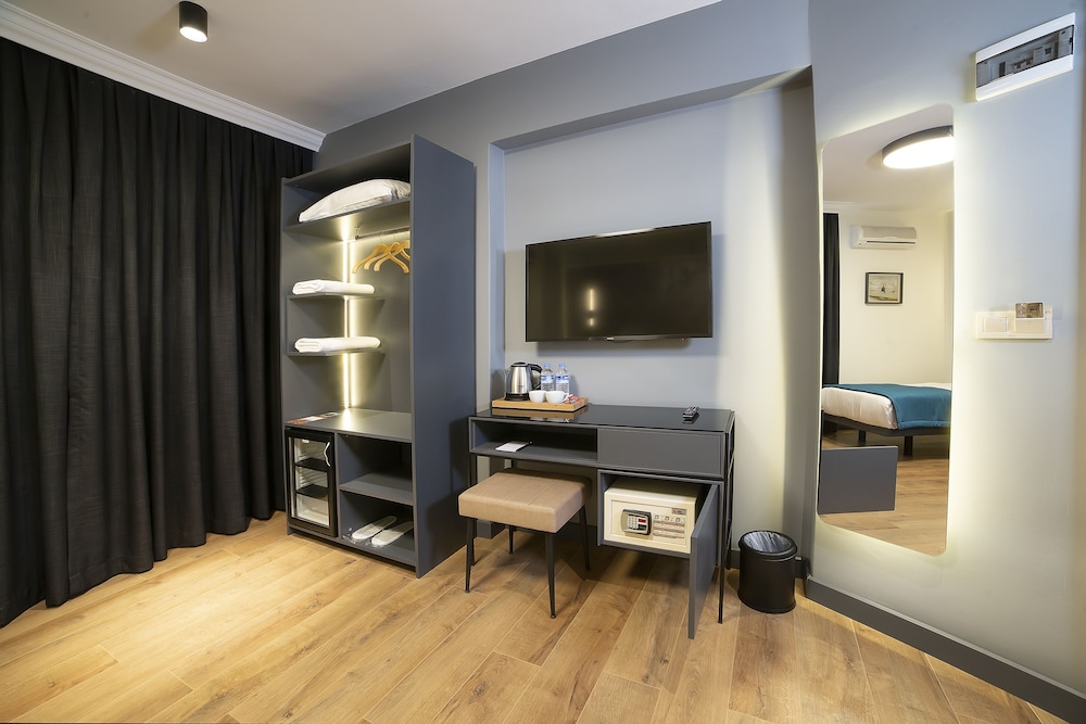 Standard Single Room, 1 Double Bed photo 3
