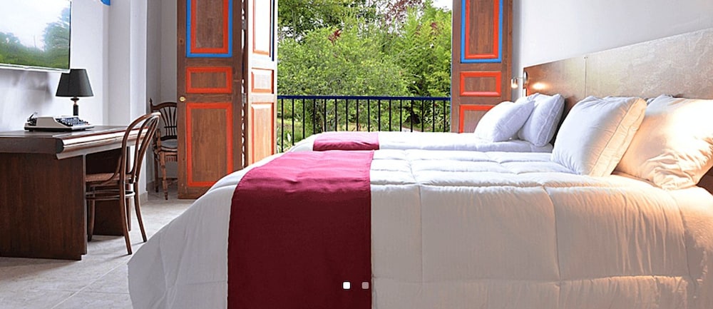 Deluxe Quadruple Room, Non Smoking