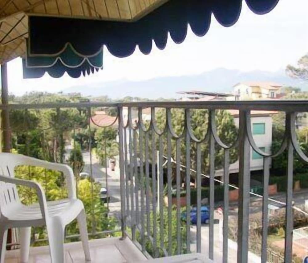 Premier Double Room, Terrace photo 3