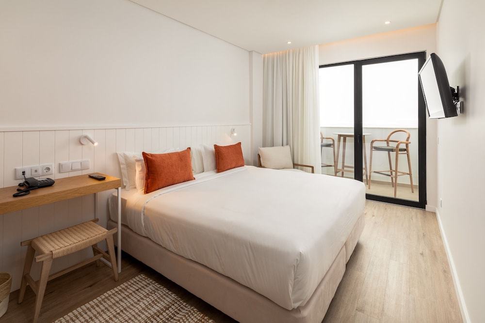 Superior Double or Twin Room, Balcony