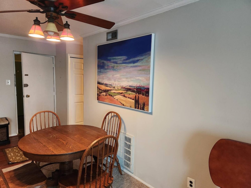 Beautiful Apt, Woffice Area 2br, Long Term, Billede 2