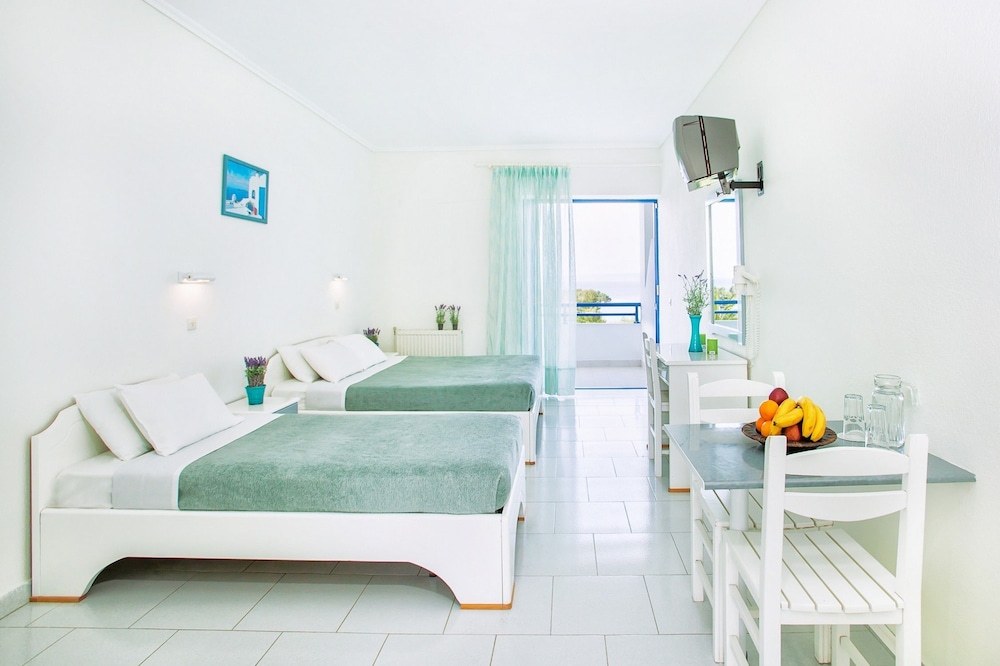 Superior Double Room, Sea View photo 1