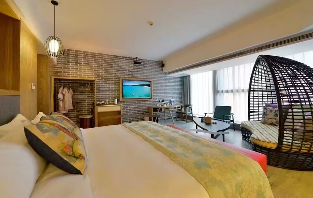 Panoramic Single Room