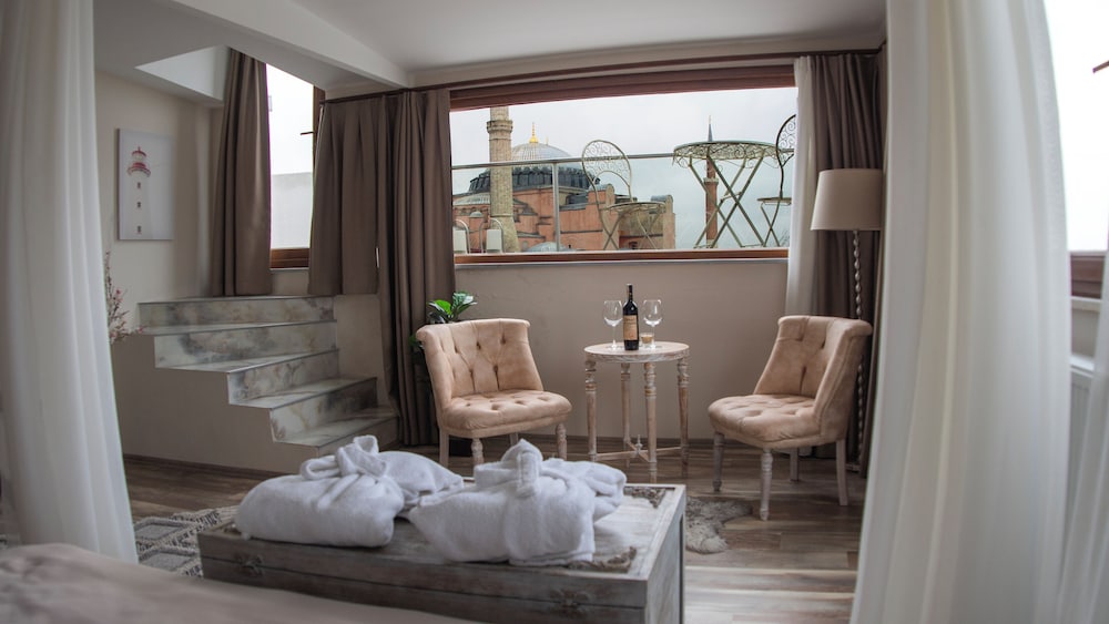 Double Room Single Use, Balcony, Sea View photo 1