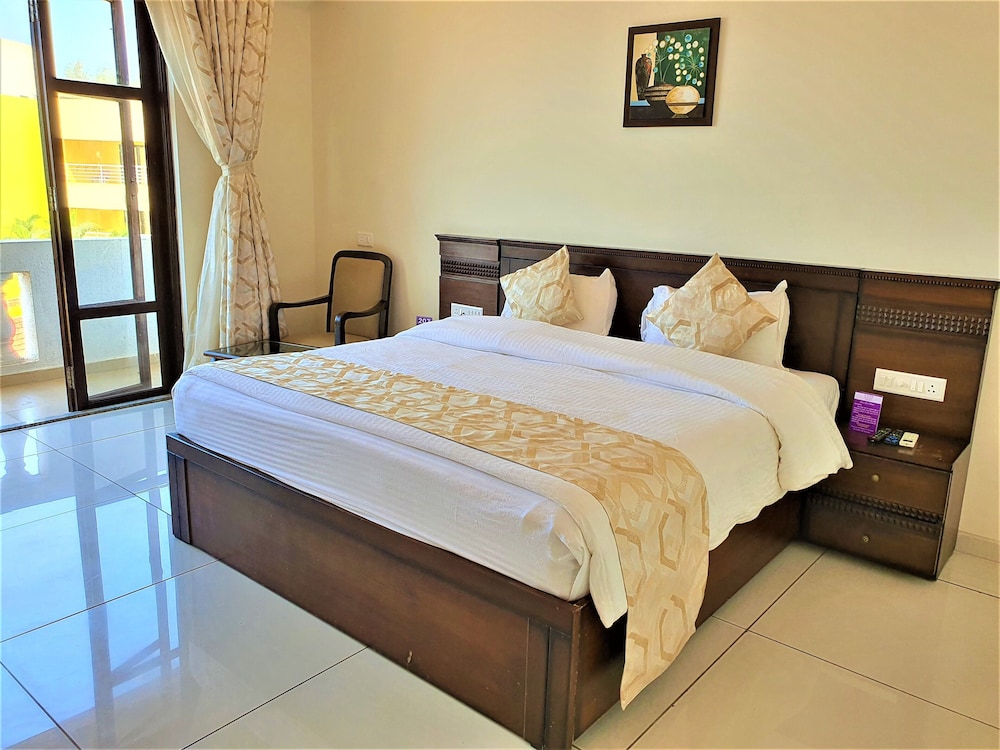 Sea View Super Deluxe Room