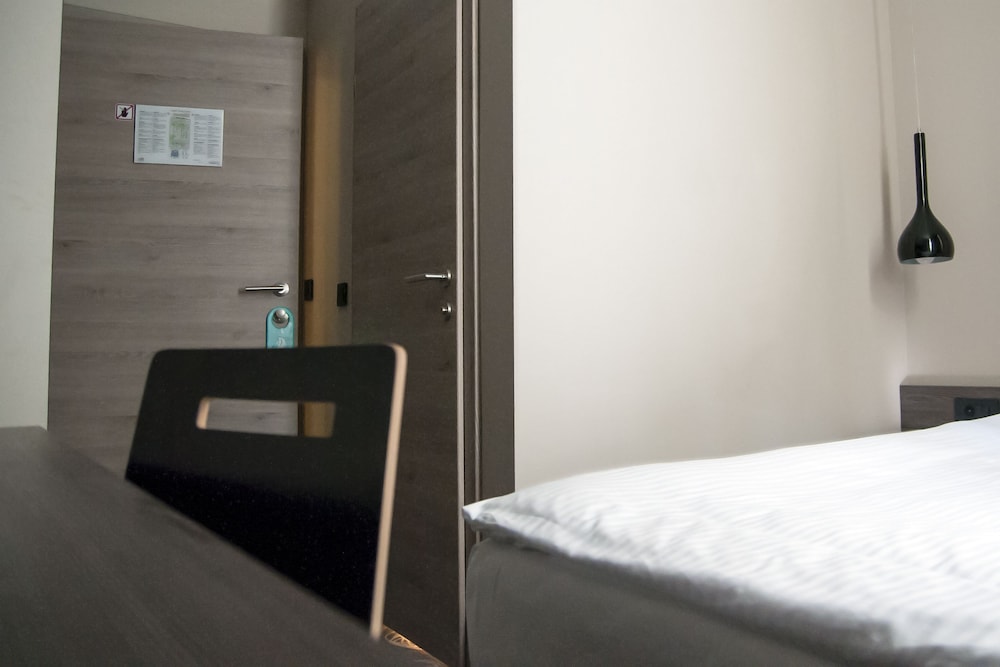 Economy Single Room photo 2