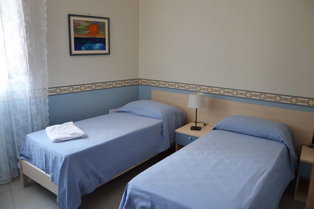 Double Or Twin Room, Private Bathroom (Glicine) - Photo 4