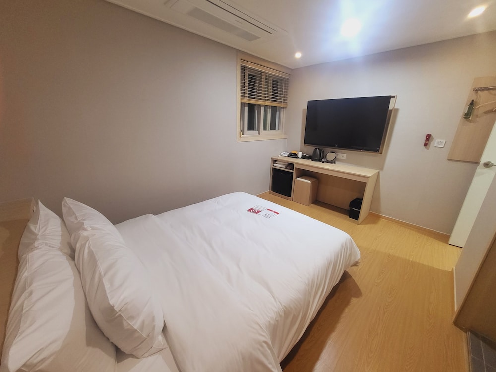 Deluxe Double Room - Photo 2