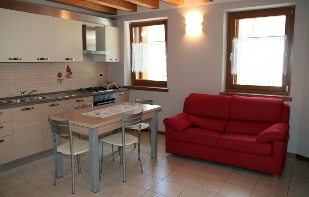 Apartment, 1 Bedroom (Magor) photo 3