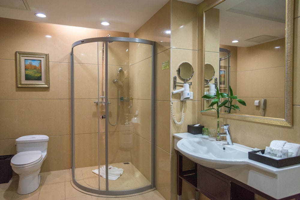 Executive Suite photo 2