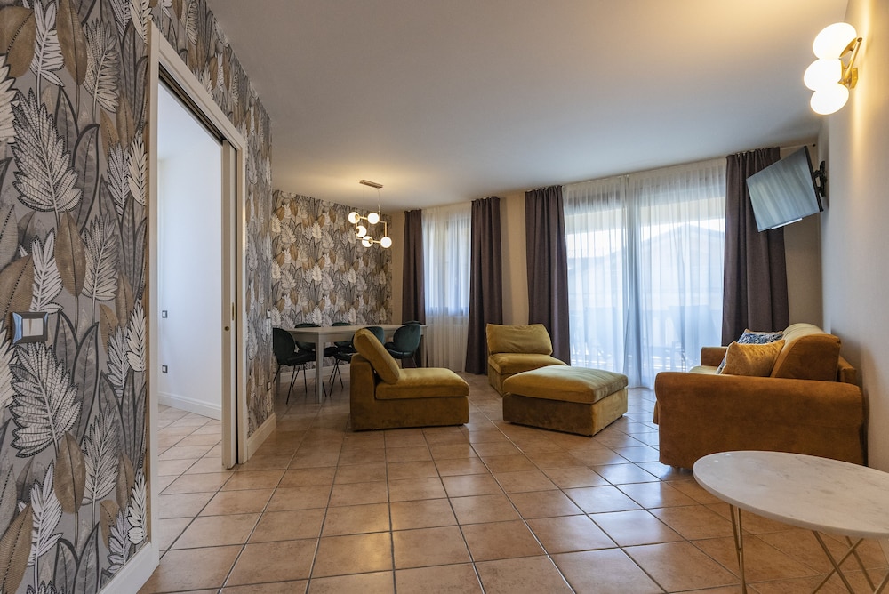 Family Suite, 2 Bedrooms - Photo 1