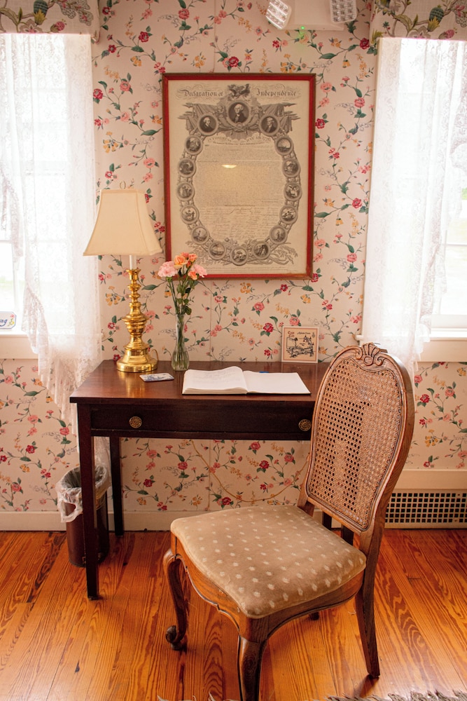 C9 Carriage House photo 2
