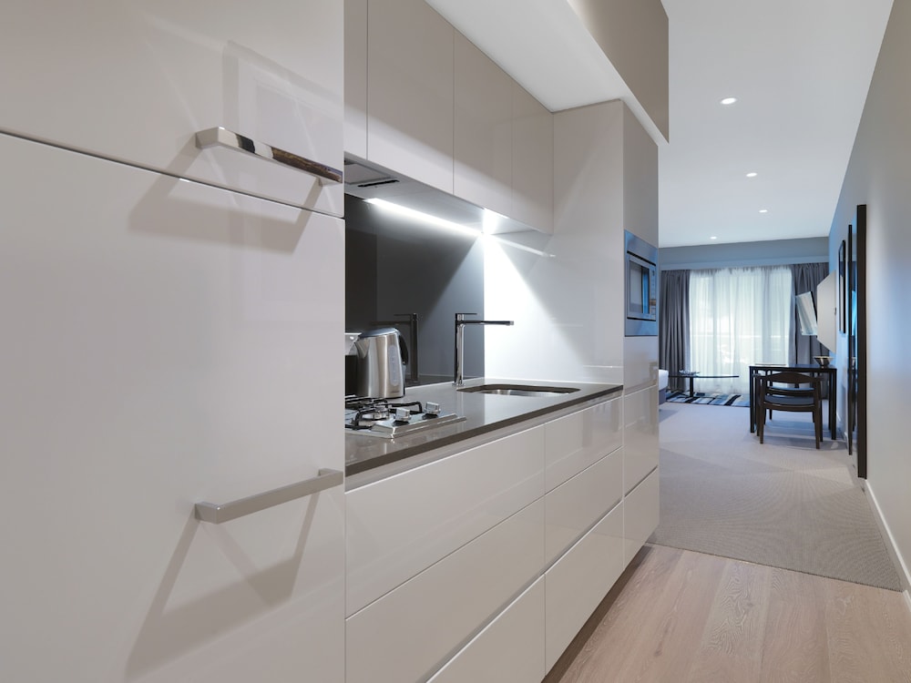 Deluxe Studio Apartment