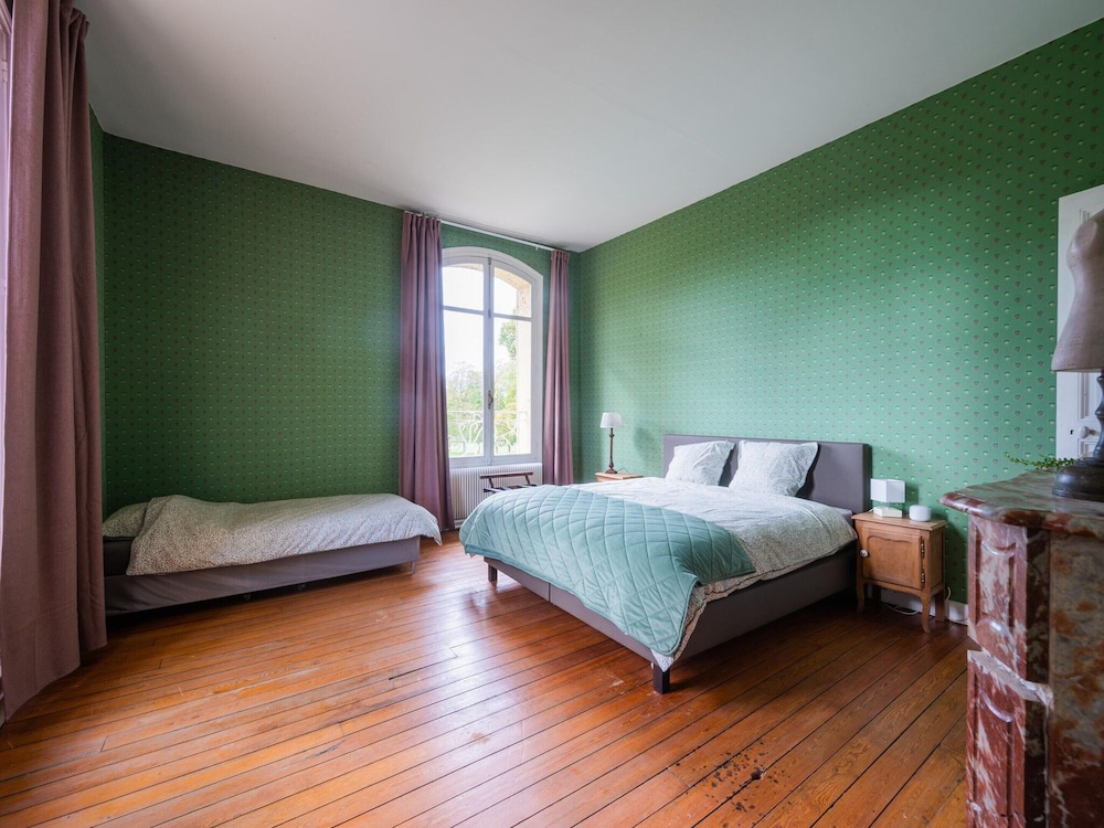 Villa photo 3
