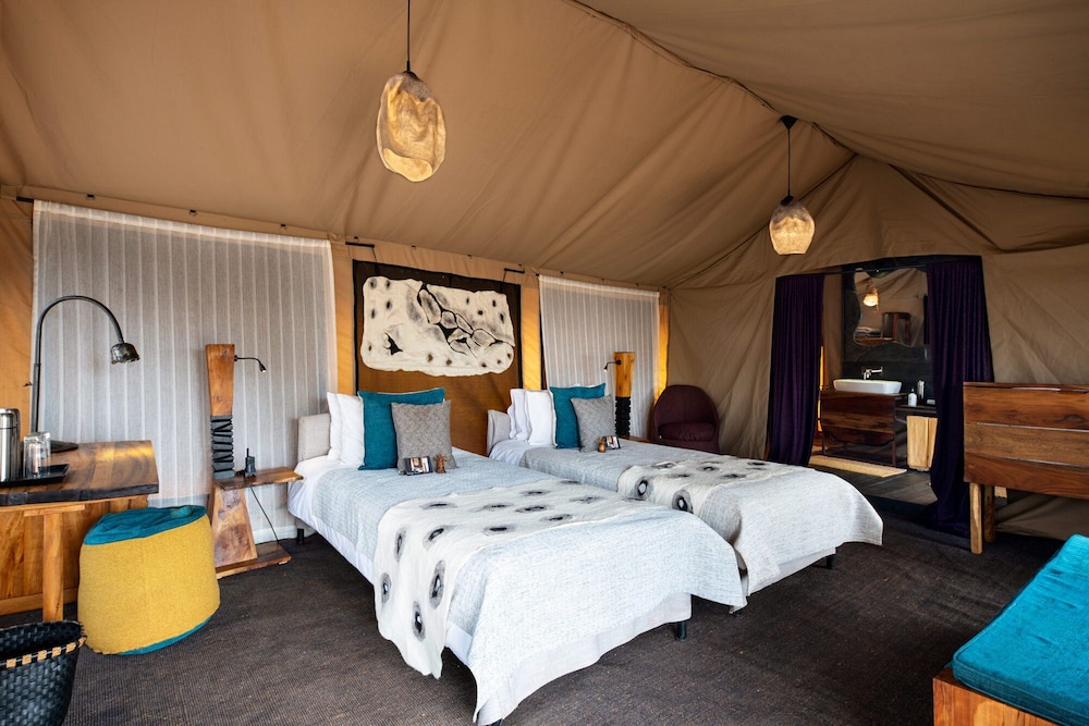 Standard Double or Twin Room, 1 Double or 2 Twin Beds, Hill View photo 1