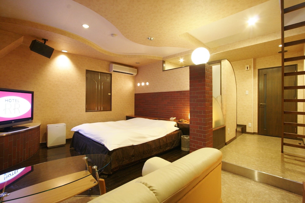 Business Standard Room with Queen-size Bed (C) photo 1