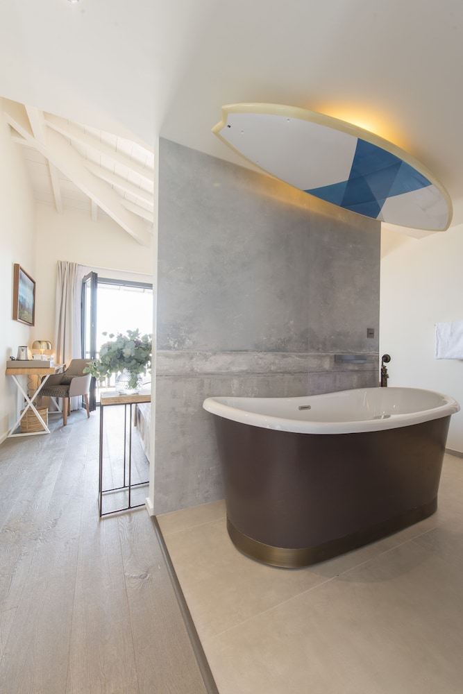 Double Room (Surf) - Photo 5