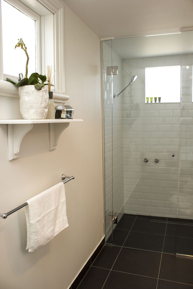 Elizabeth Suite photo 2