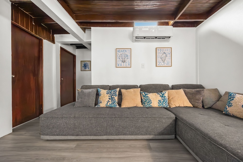 Suite, 1 Bedroom photo 3
