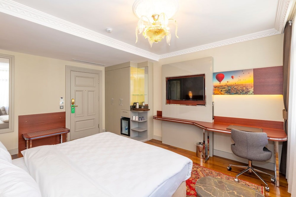 Standard Double Room photo 3