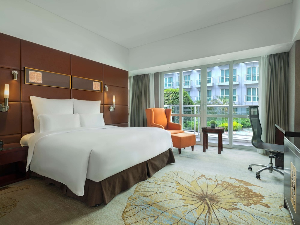 Superior Room, 1 King Bed - Photo 1