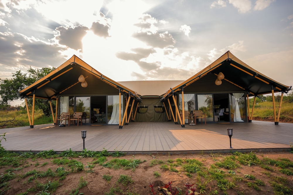 Premium Tent