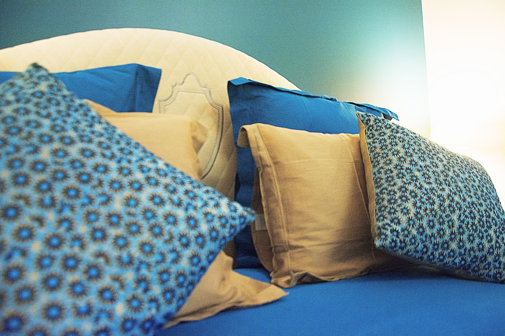 Marquise/ Premium double to quadruple room