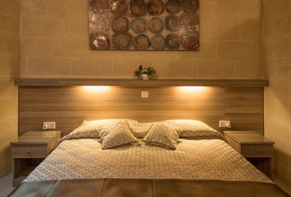 Studio Suite, Harbor View (First Floor) photo 2