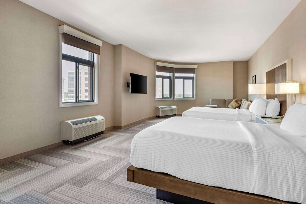 Room, Multiple Beds, Non Smoking, Tower photo 1