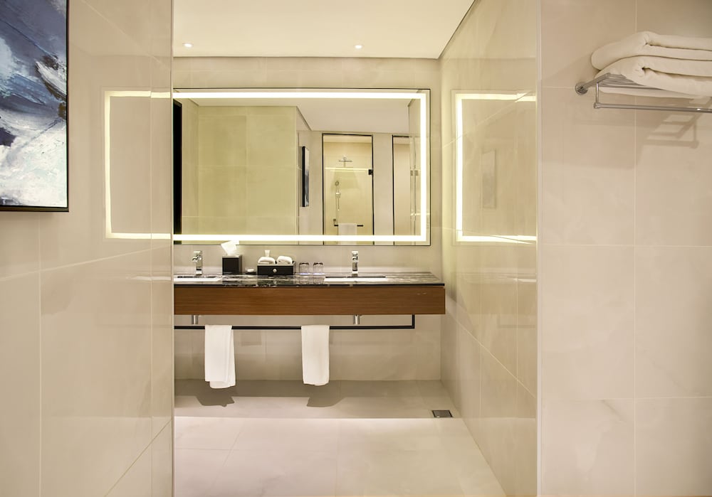 Executive Suite photo 2