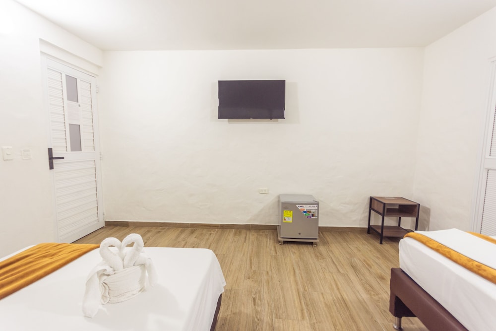 Standard Triple Room photo 3